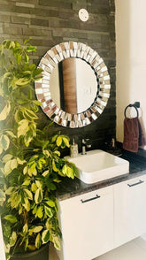 FRAMING MEMORIES Round Wall Venetian Mirror